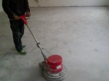 How to pave PVC coiled material floor and what auxiliary mat
