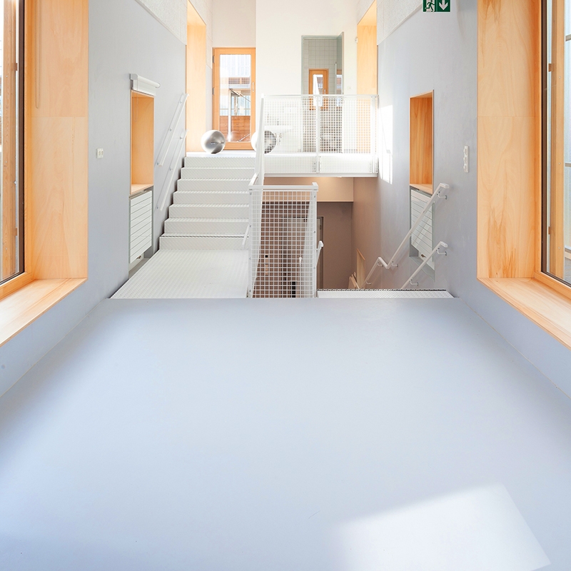 大巨龙耶利亚同质透心地板