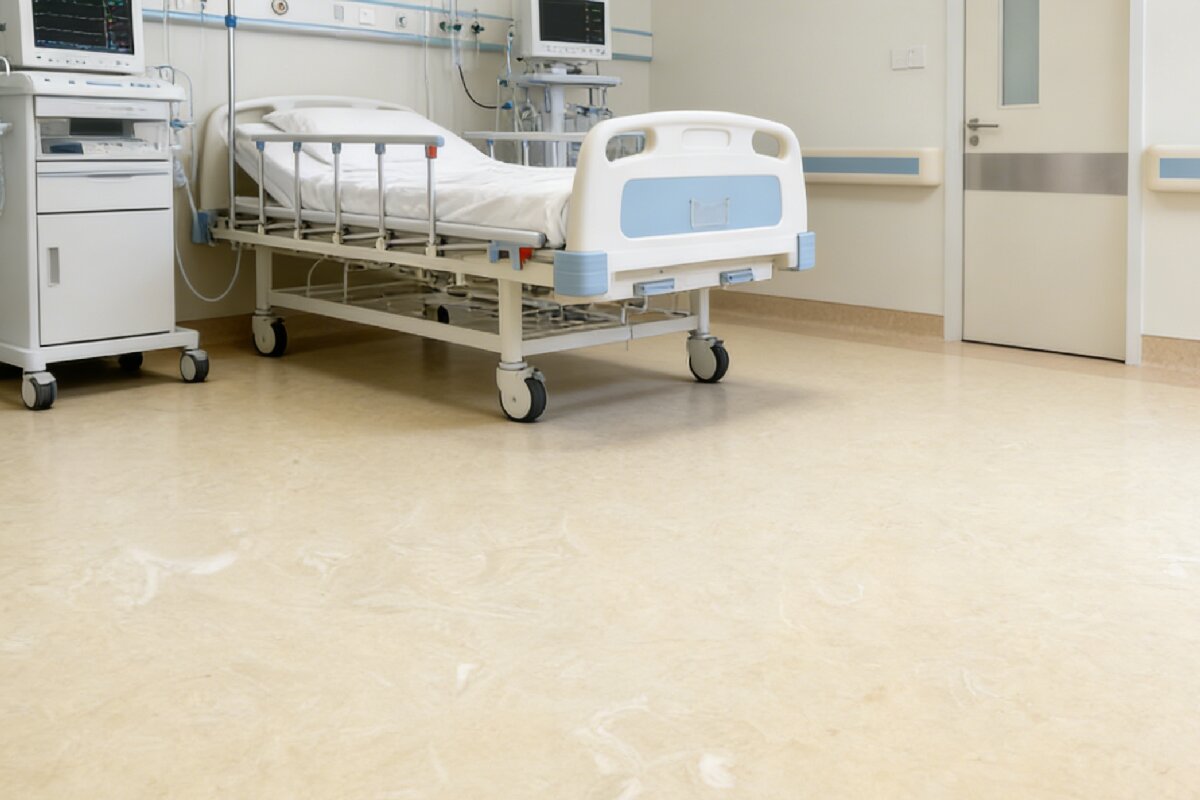 Wood look homogeneous flooring design for patient recovery area