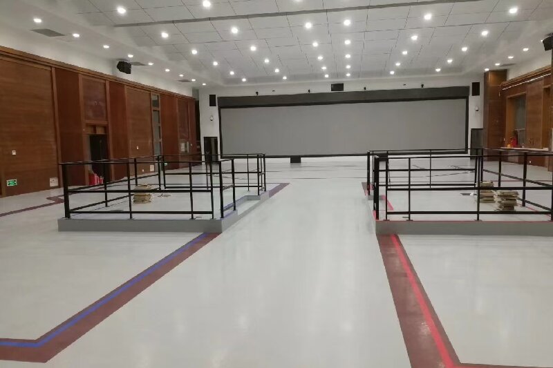 卷材橡胶地板