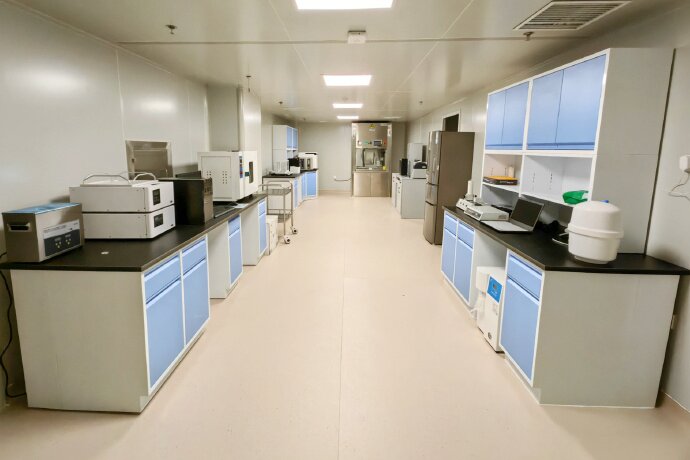 DaJuLong Medical Homogeneous PVC Flooring