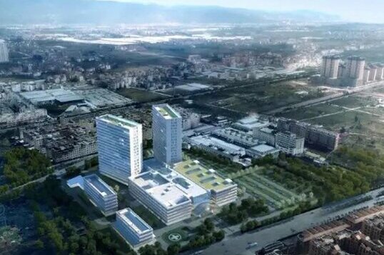 Qujing Zhanyi No.2 People’s Hospital | DaJuLong PVC Flooring for Healthy Medical Space